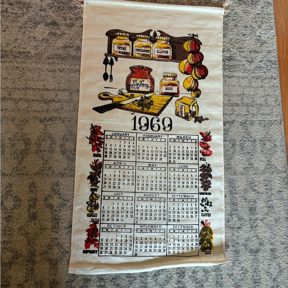 Vintage 1969 Tea Towel / Fabric Calendar Wall Hanging